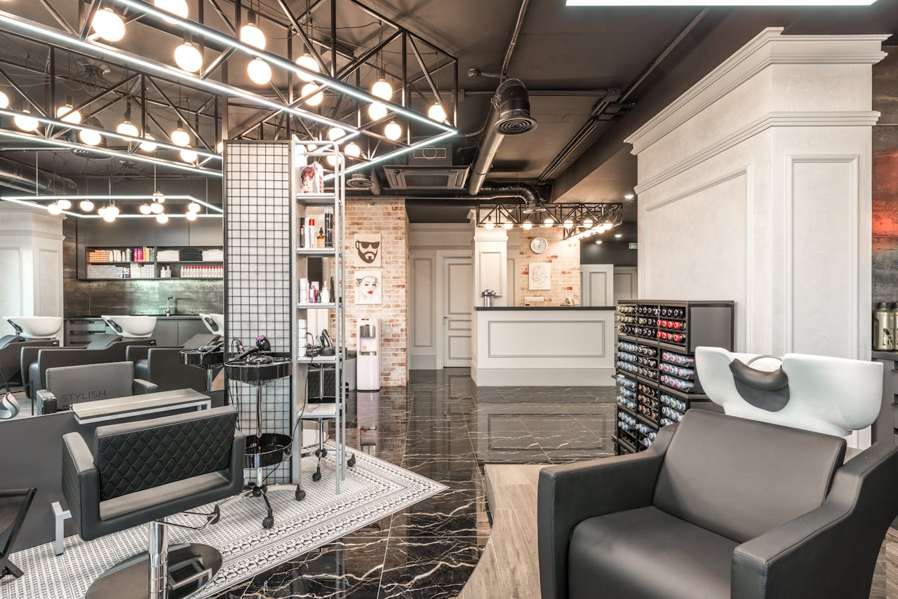 Staff training and operational manuals in Gurukrupa Beauty Parlour Franchise in India